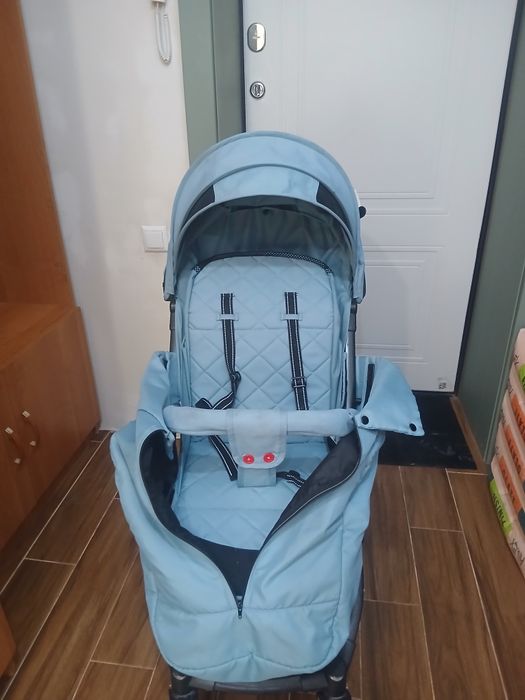 Коляска продается