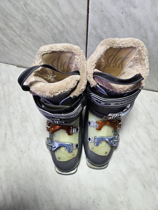 Clapari ski schi  Salomon  mondo 24-24,5   corespunde mărimii 38