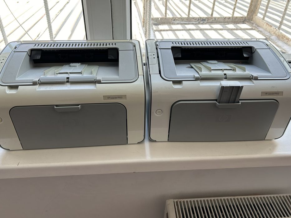 принтер HP LaserJet P1102 (лазерный)