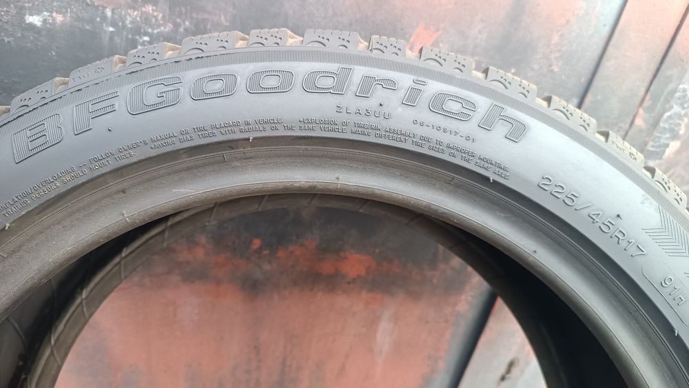 225/45/17 BF Goodrich