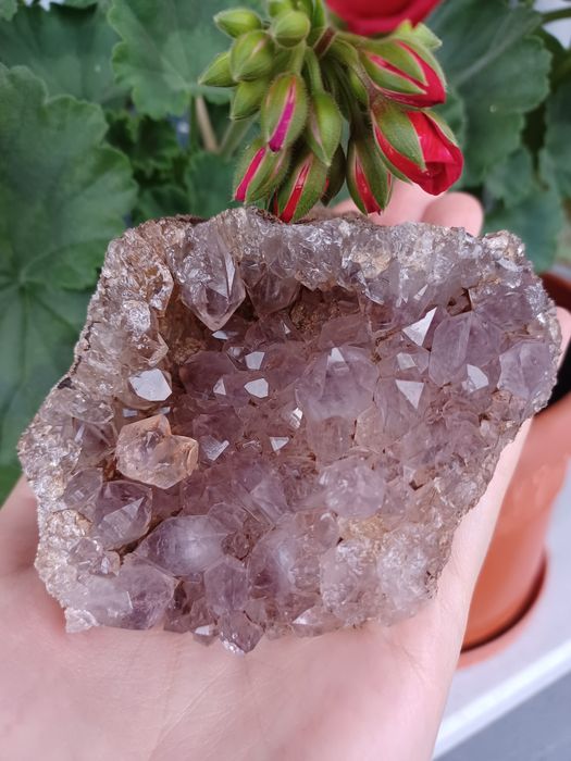 Аметист минерал от Родопите