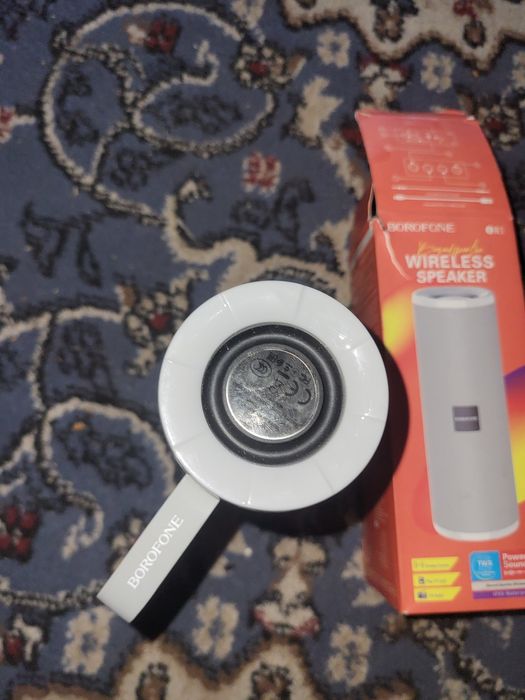 Продам  калонку без проводюу