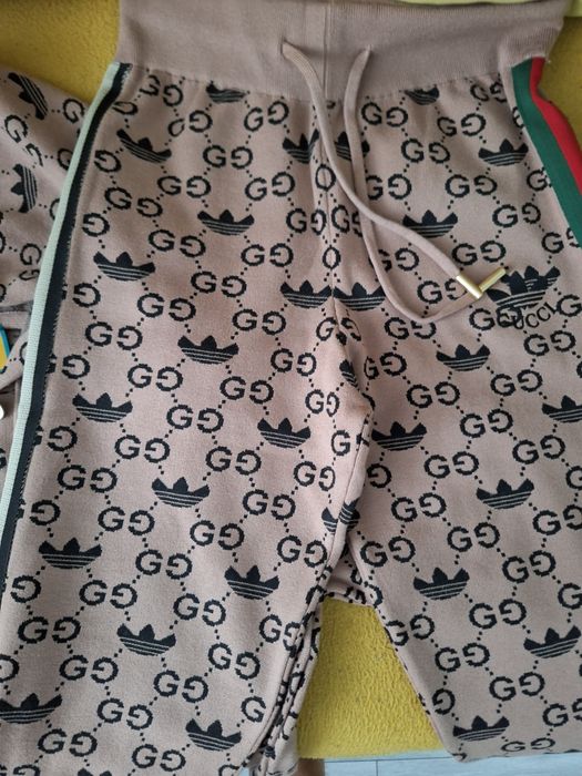 Gucci x Adidas compleu sport pt femei mărime XL