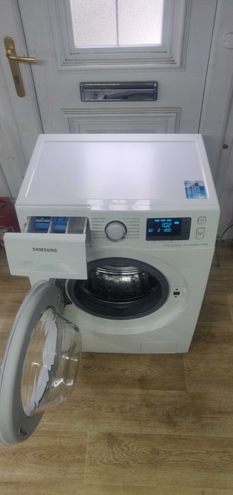 Masina de spalat rufe Samsung Eco bubble Slim / Ingust