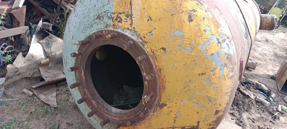 Срочна продам бочка для газа