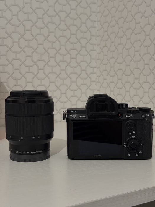 Sony а7ііі + комплект для фотографов