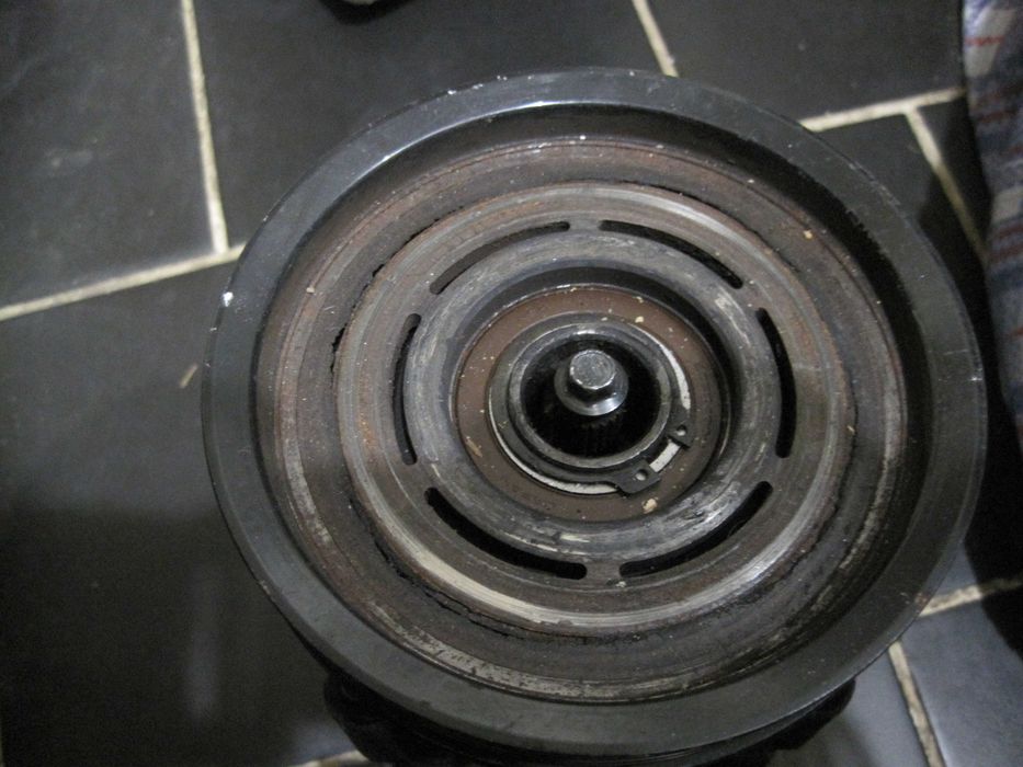 компресор за климатик AC COMPRESSOR F500