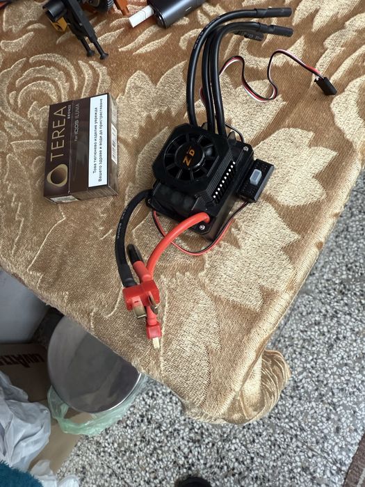 Контролер за радиоупрвляема количка