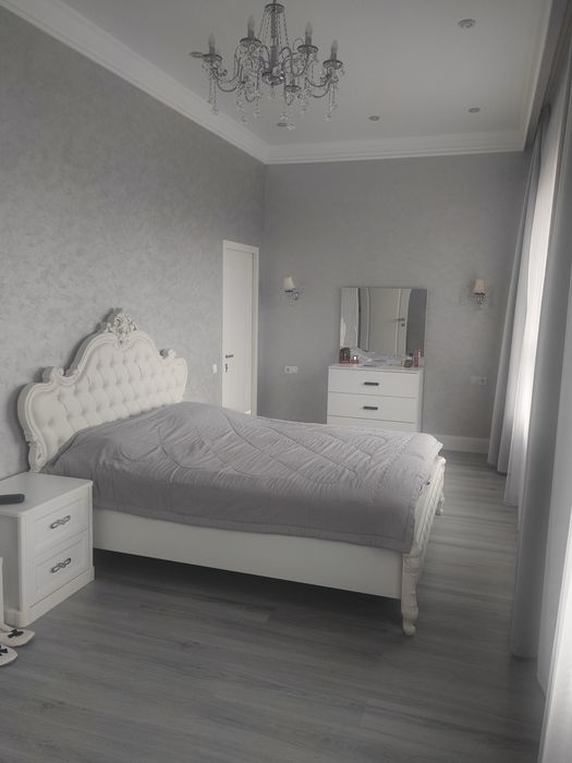 Продам таунхаус  в центре