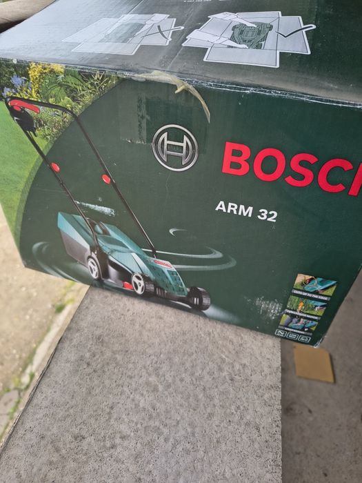 Mașina tuns gazon Bosch electrica