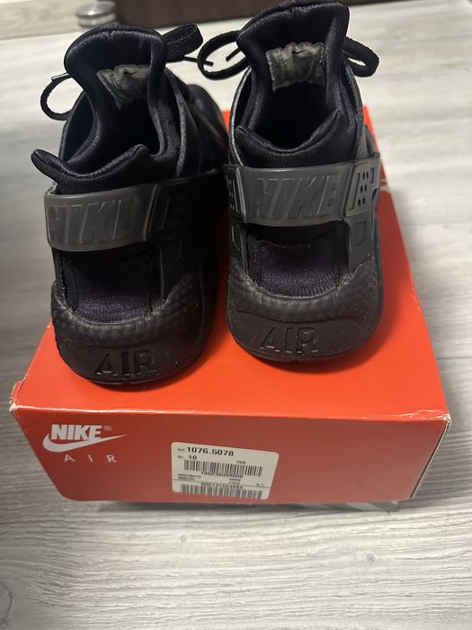 Nike Air Huarache “Triple black” -Marimea 44 - Stare excelenta -Cutie