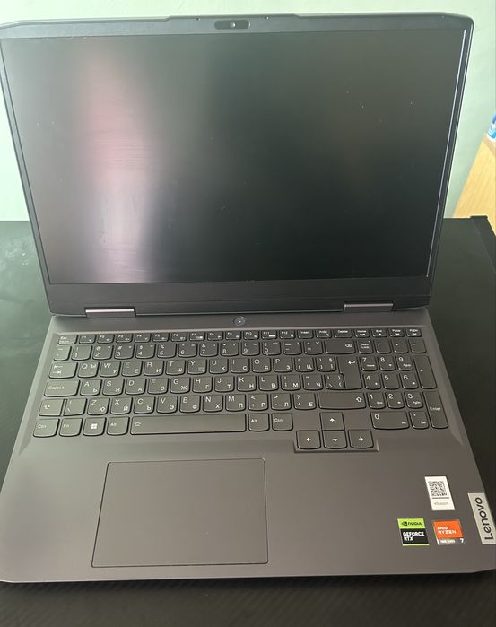 Геймърски лаптоп Lenovo LOQ 15APH8