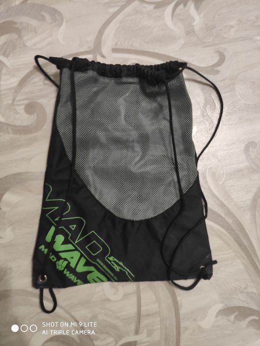 Продам щитки+сумка для плавания