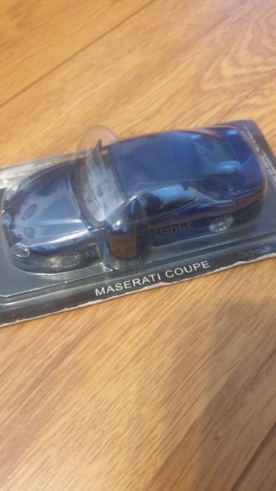 Macheta maserati coupe