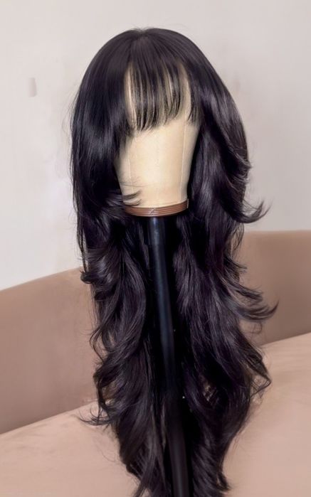 Перуки по поръчка