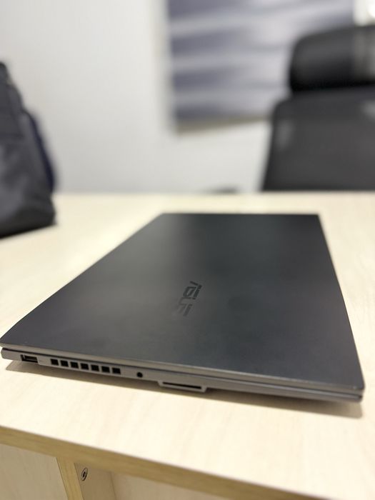 Sotiladi Notebook Asus Creator Laptop for Render