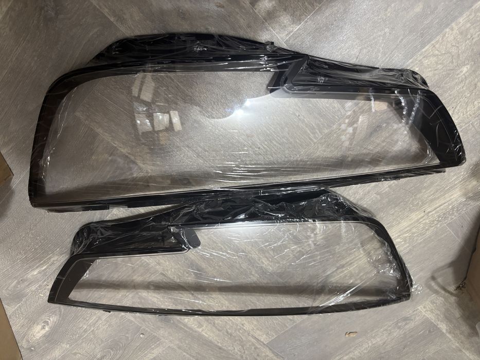 Комплект Стъкла / Капаци за фарове за Audi A4 B9 (15-19) стъкло фар