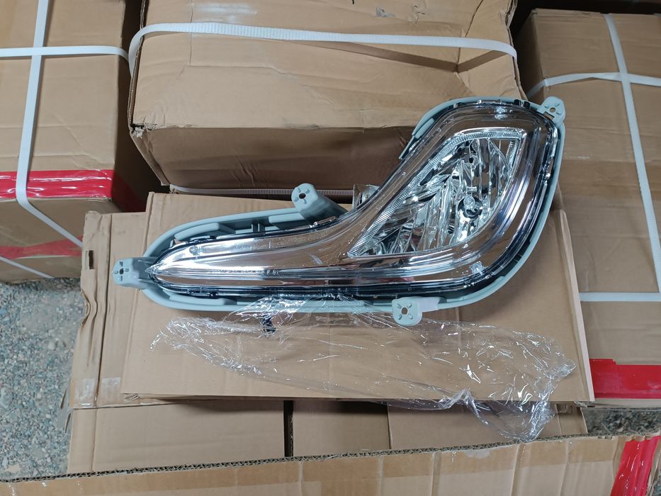 Продаю туманки Хундай Акцент / Hyundai Accent 10/14