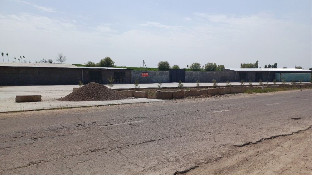 Ер сотилади йул ёкасида ишлаб чикаришга ёки бизнесга