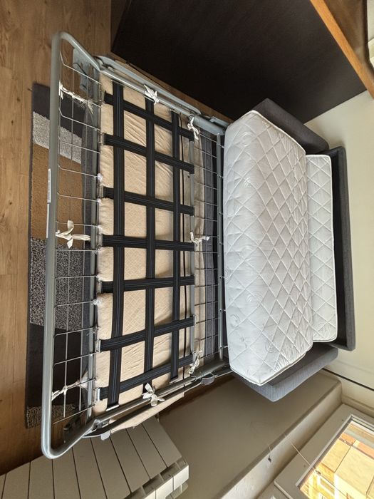 Диван Модерен Разтегателен и Компактен