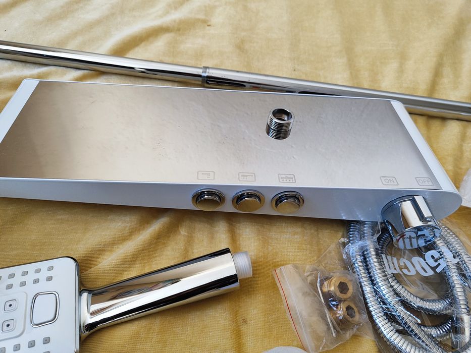 Душ система с пита, ръкохватка и долен душ