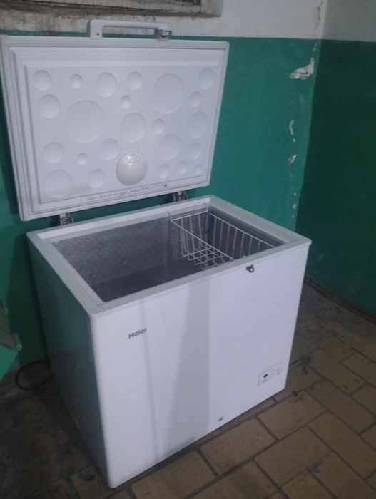 Продам морозильник