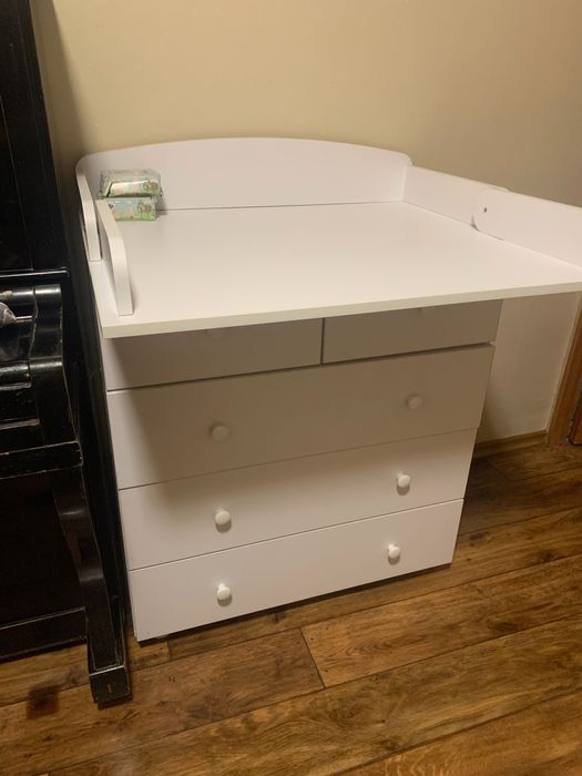 Продам комод 2в1 манеж 60000