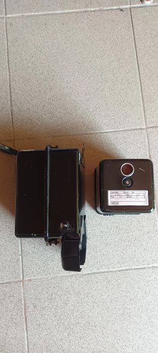 Contor electric temporizator vintage,impecabil și releu protecte