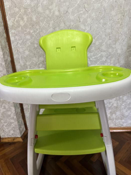 Стул для кормления