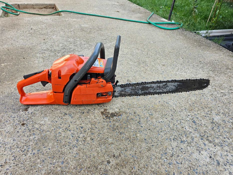 Моторна Резачка HUSQVARNA 345. ПЕРФЕКТНА