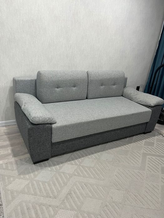 Софа серая стильная