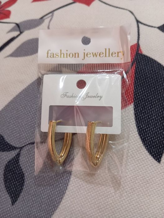 Дамски обеци цвят Златист