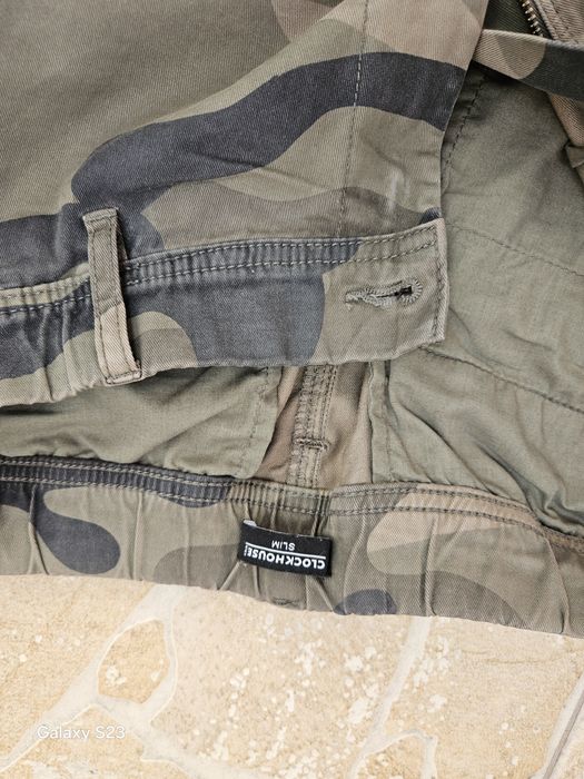 Pantaloni cargo,kaki,mărimea 34