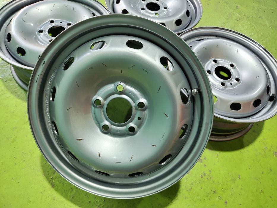 16 5x114.3 Renault Traffic Nissan метални джанти 5х114.3
