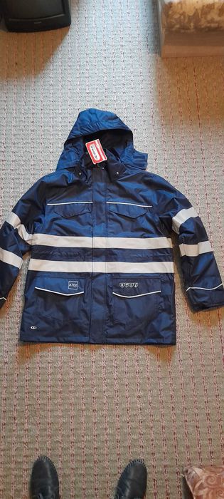 Работно зимно яке.