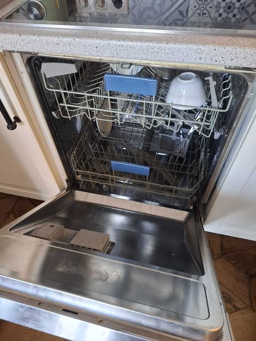 Masina de spalat vase Bosch