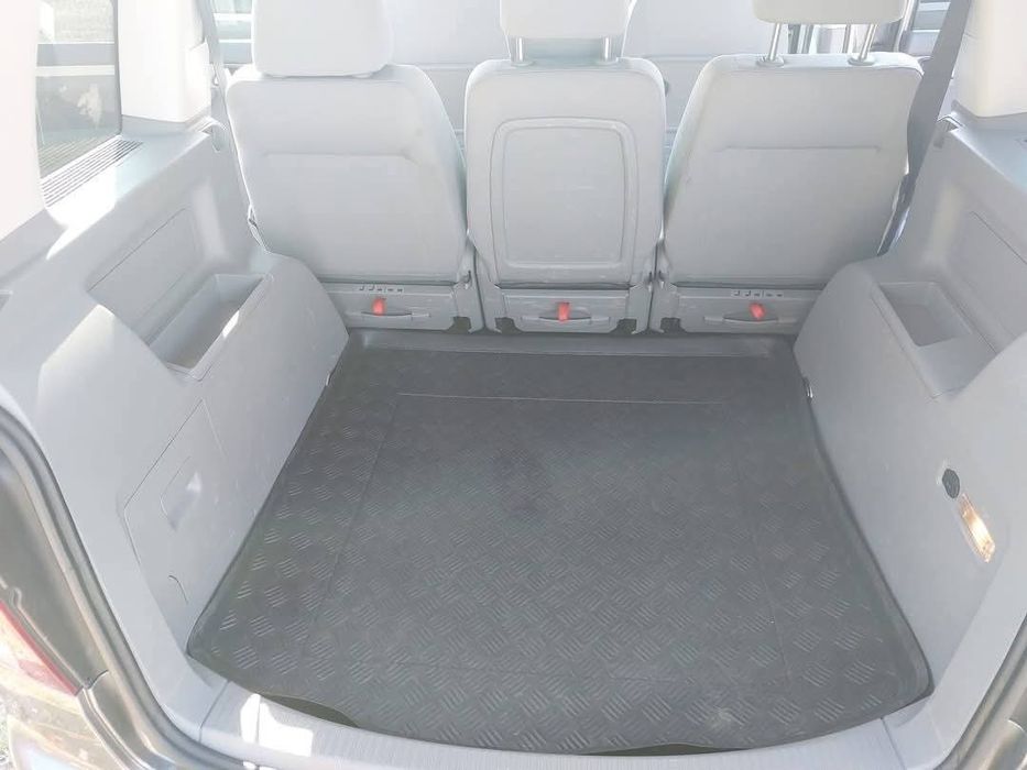 VW TOURAN 2010 DIESEL