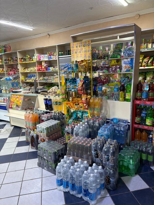 Продается здание с действующим магазином