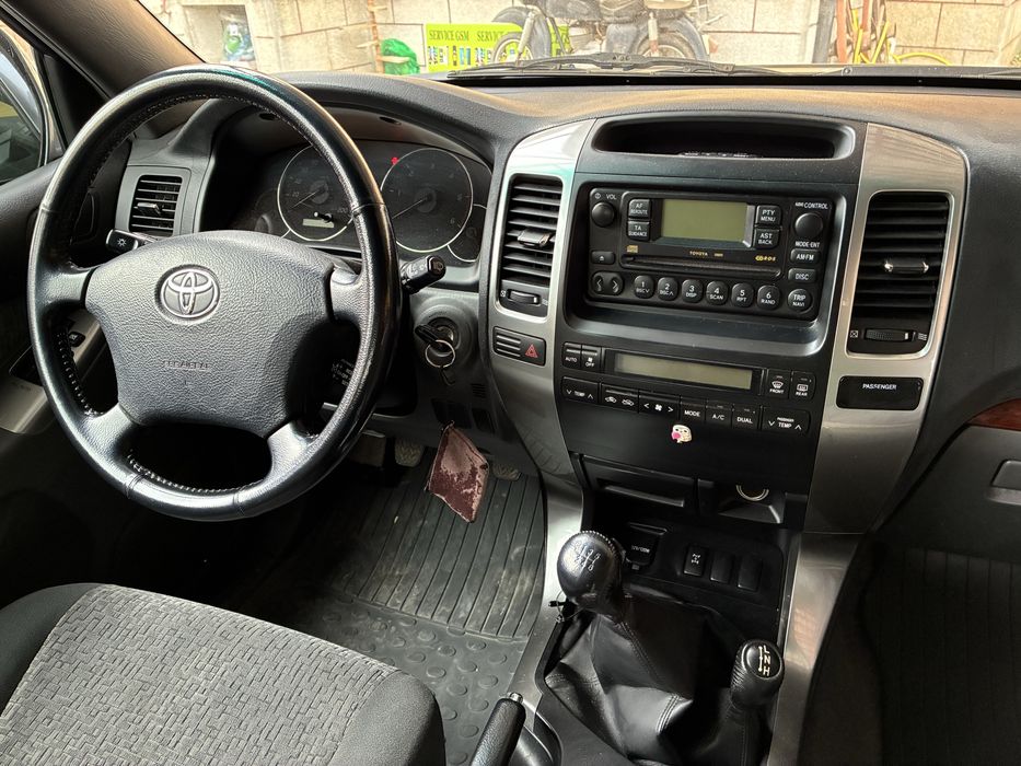 TOYOTA Land Cruiser 2004 — imagine 4