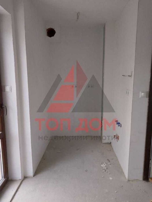 Продава се Едностаен апартамент в Варна, Колхозен пазар - 39 кв.м за 1770 €/кв.м - Снимка #2