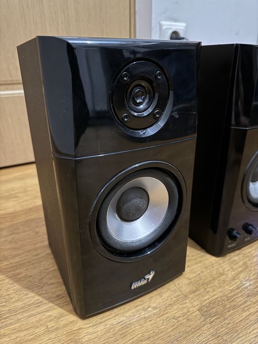 Boxe Genius SP-HF1201A 30W, din lemn, pentru PC, stare foarte buna