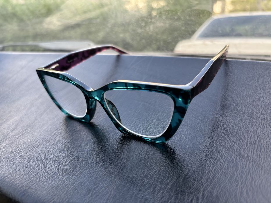 Оригинальные очки Prada milano