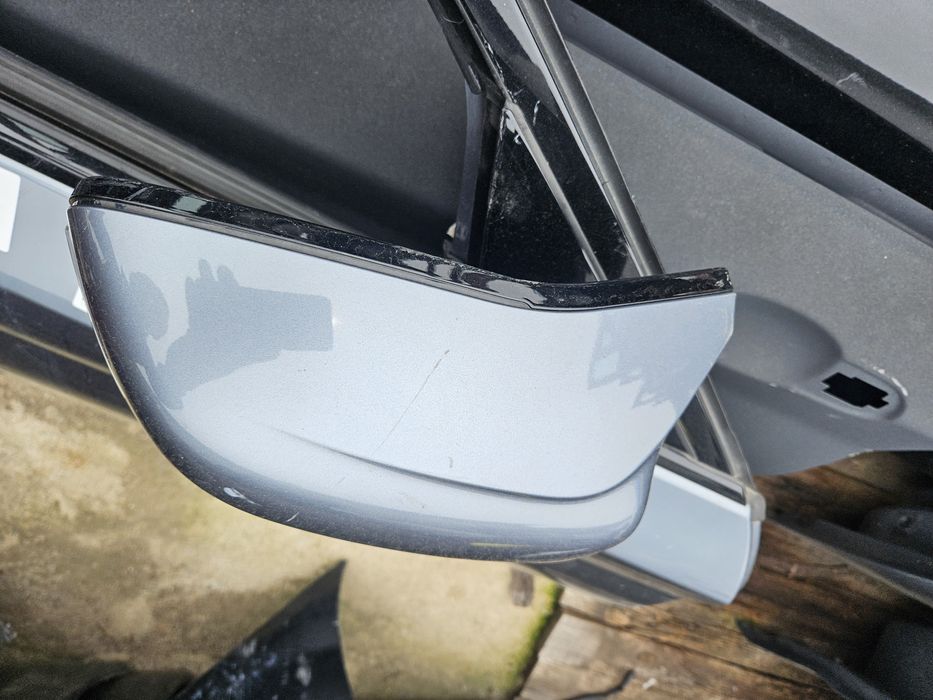 Дясно огледало за Bmw F90 2019god
