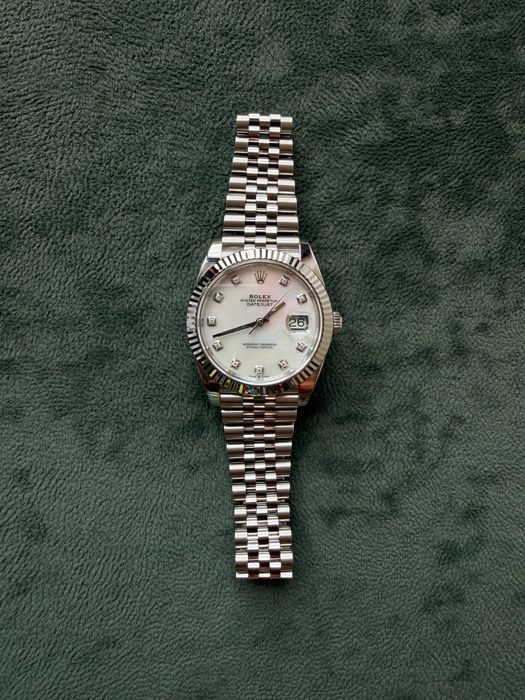 Rolex DateJust 41 126334 Jubilee Верижка с Диаманти и Перлен Циферблат