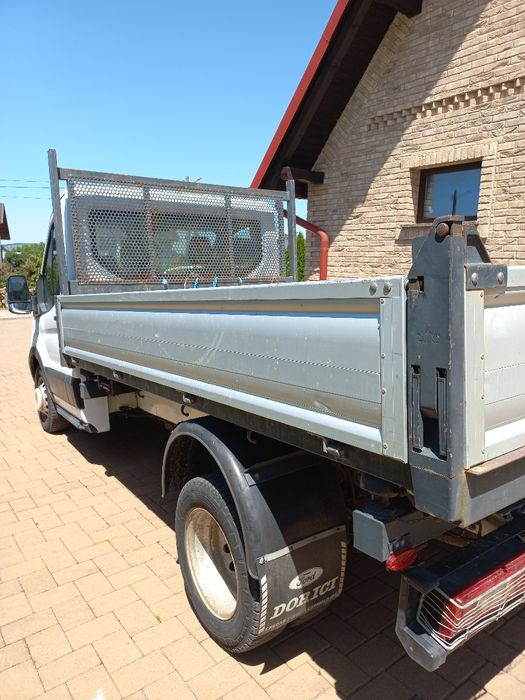 Vând Ford tranzit Basculabil