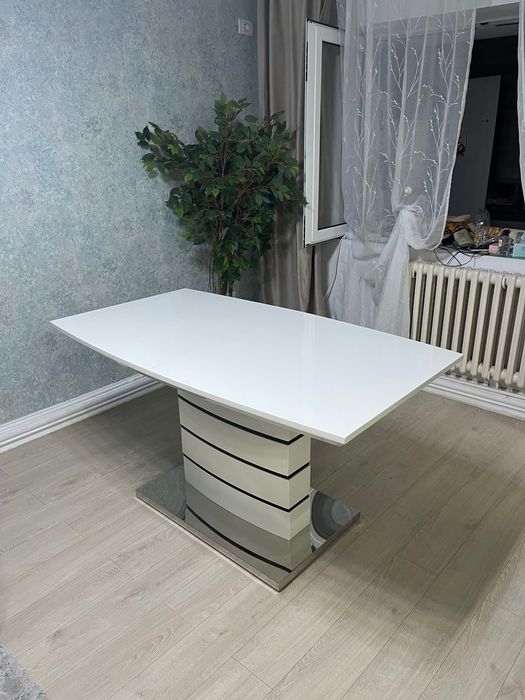 Masă Mobexpert extensibilă