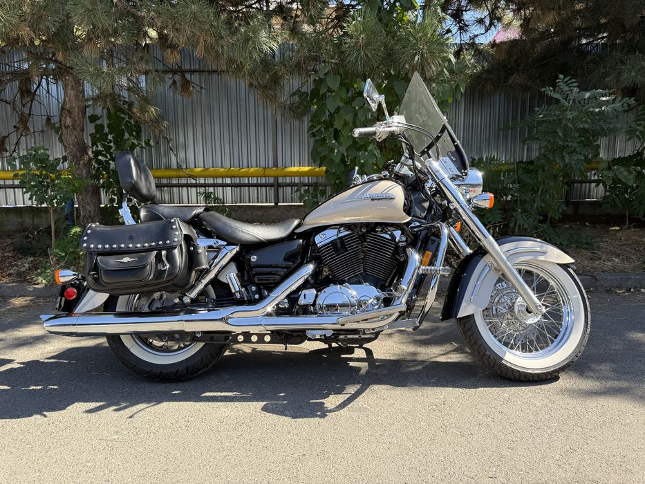 Honda shadow VT1100 c3 aero