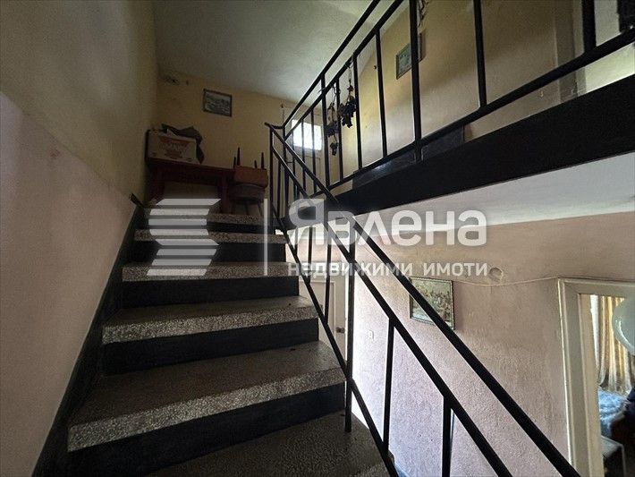Продава се Къща в с. Владо Тричков, Област София-област - 120 кв.м за 1334 €/кв.м - Снимка #4
