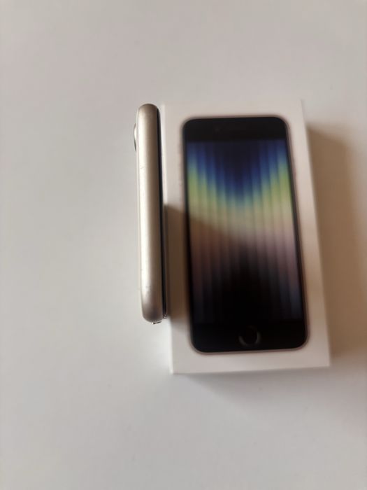 iPhon se 3 като НОВ