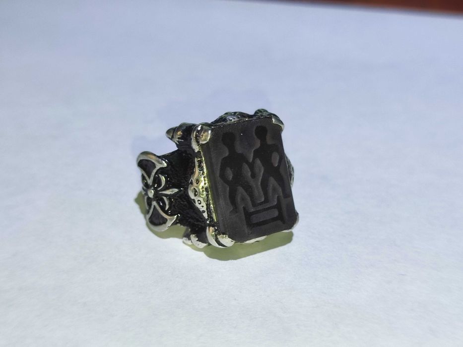 Эксклюзивное кольцо с АГАТ ом со знаком БЛИЗНЕЦЫ, разм.23